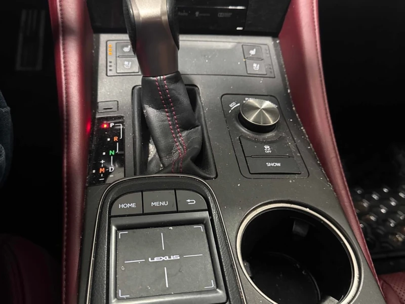 Lexus RC 350 * 2dr Cpe AWD * CARFAX * БЕЗ ПЪРВОНАЧАЛНА ВНОСКА, снимка 10 - Автомобили и джипове - 53014287