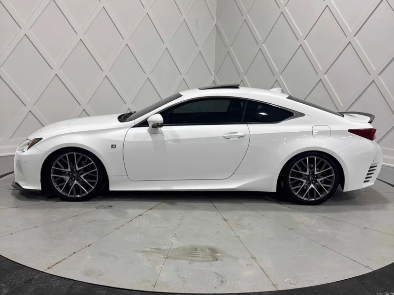 Lexus RC 350 * 2dr Cpe AWD * CARFAX * БЕЗ ПЪРВОНАЧАЛНА ВНОСКА, снимка 2 - Автомобили и джипове - 53014287