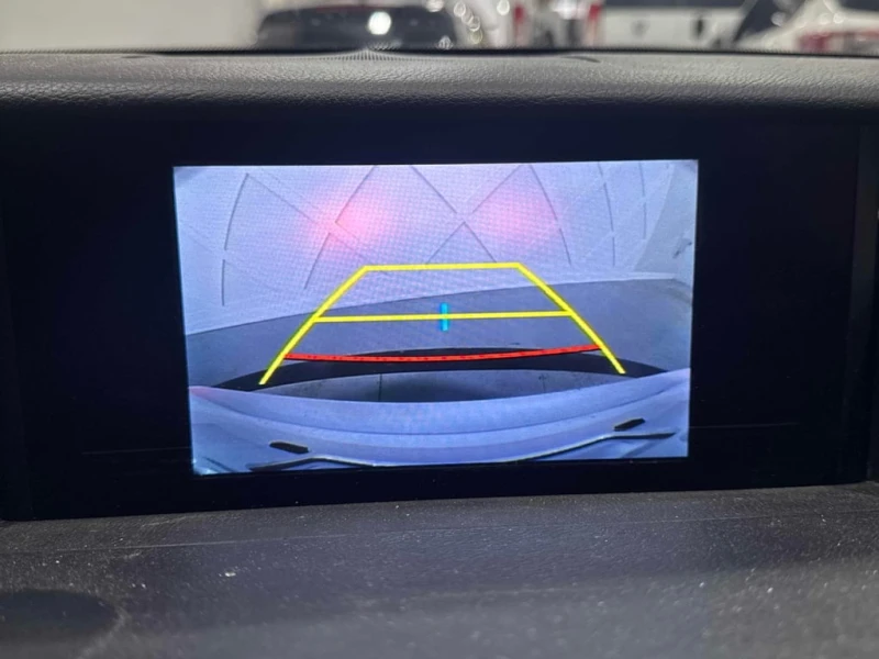 Lexus RC 350 * 2dr Cpe AWD * CARFAX * БЕЗ ПЪРВОНАЧАЛНА ВНОСКА, снимка 16 - Автомобили и джипове - 53014287