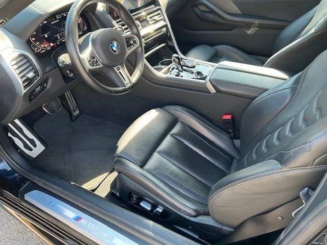 BMW 850 M850i/ xDrive/ CABRIO/ LASER/SHADOW LINE/ H&K/ 360, снимка 7 - Автомобили и джипове - 48250218