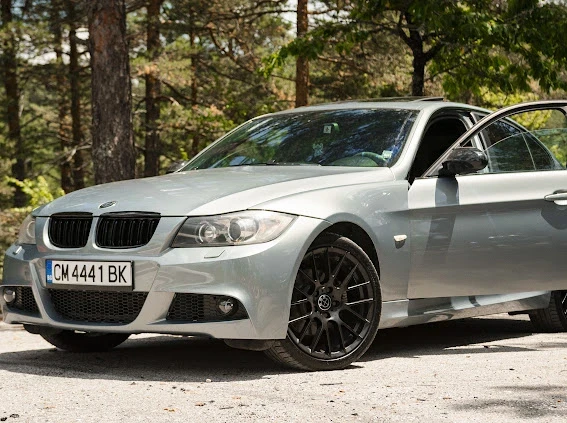 BMW 320  - изображение 5