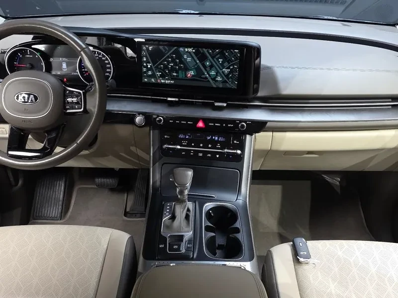 Kia Carnival 2.2 CRDi 9 места   202 к.с.   Нисък пробег   ТОП Ц, снимка 6 - Автомобили и джипове - 55048587