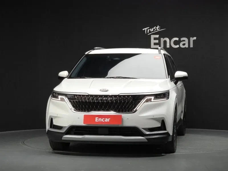 Kia Carnival 2.2 CRDi 9 места   202 к.с.   Нисък пробег   ТОП Ц, снимка 3 - Автомобили и джипове - 55048587