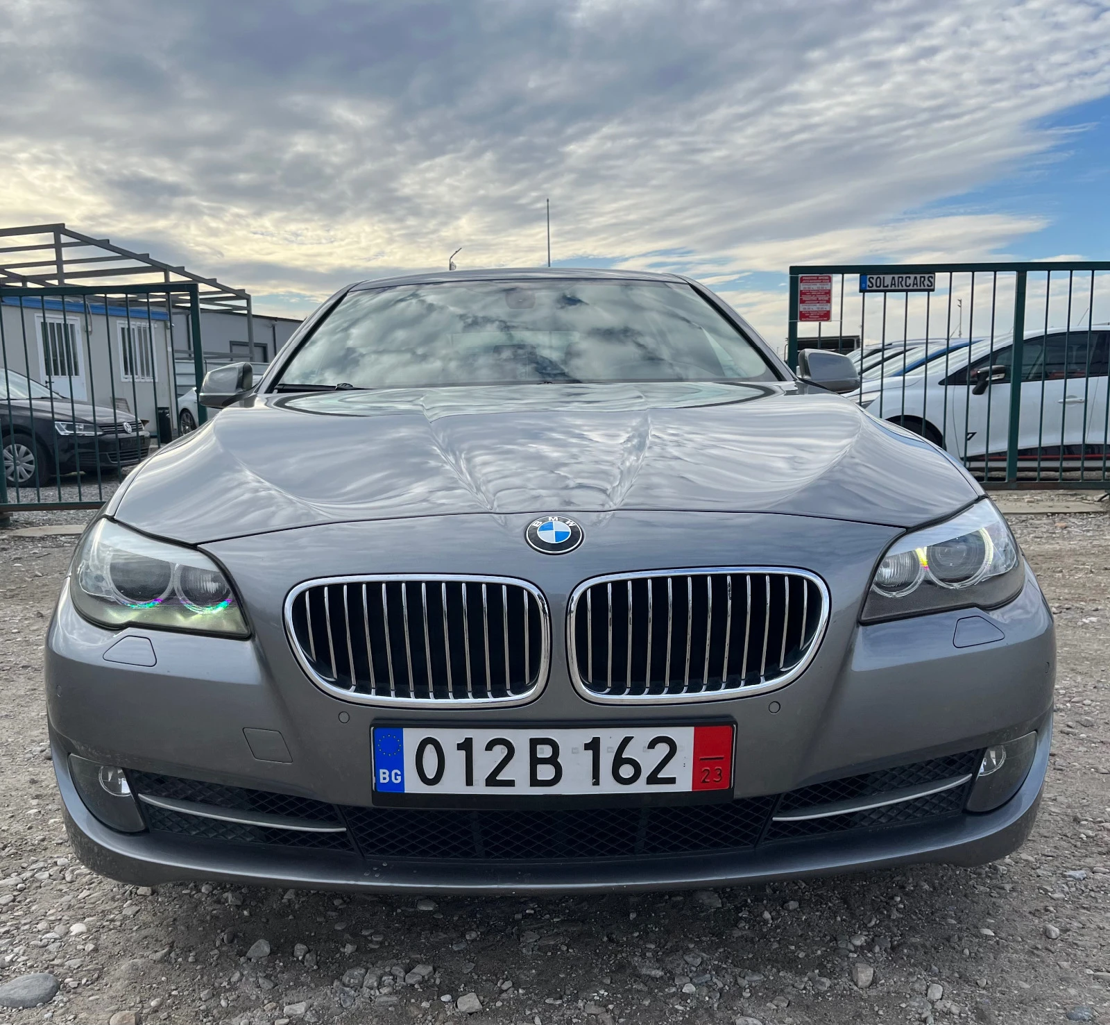 BMW 530 Нави, кожа, мемори, ксенон, парктроник  - изображение 2