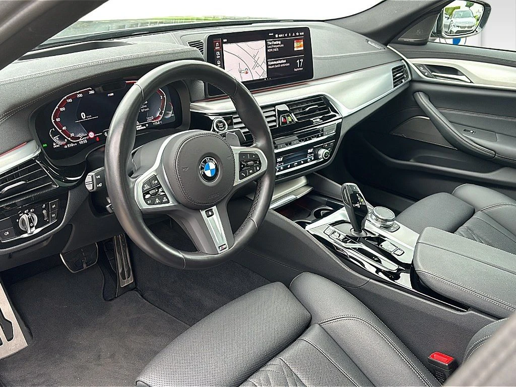 BMW 530 d xDrive = M-Sport= Гаранция - изображение 8