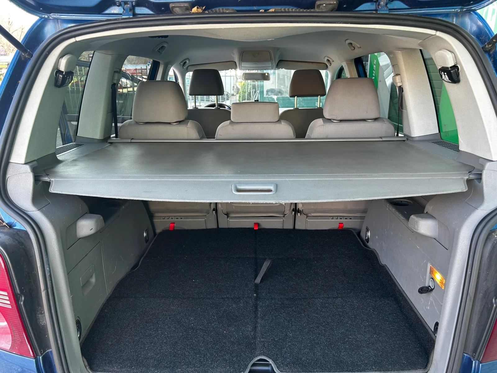 VW Touran 2.0 ecofuel - изображение 8