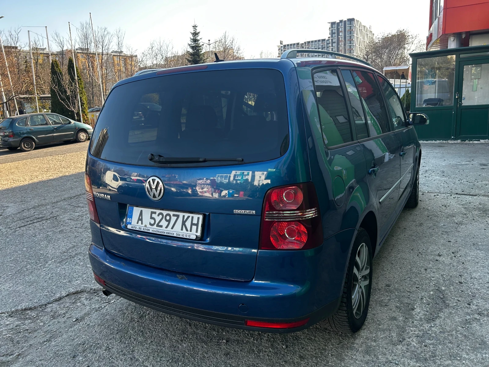 VW Touran 2.0 ecofuel - изображение 10