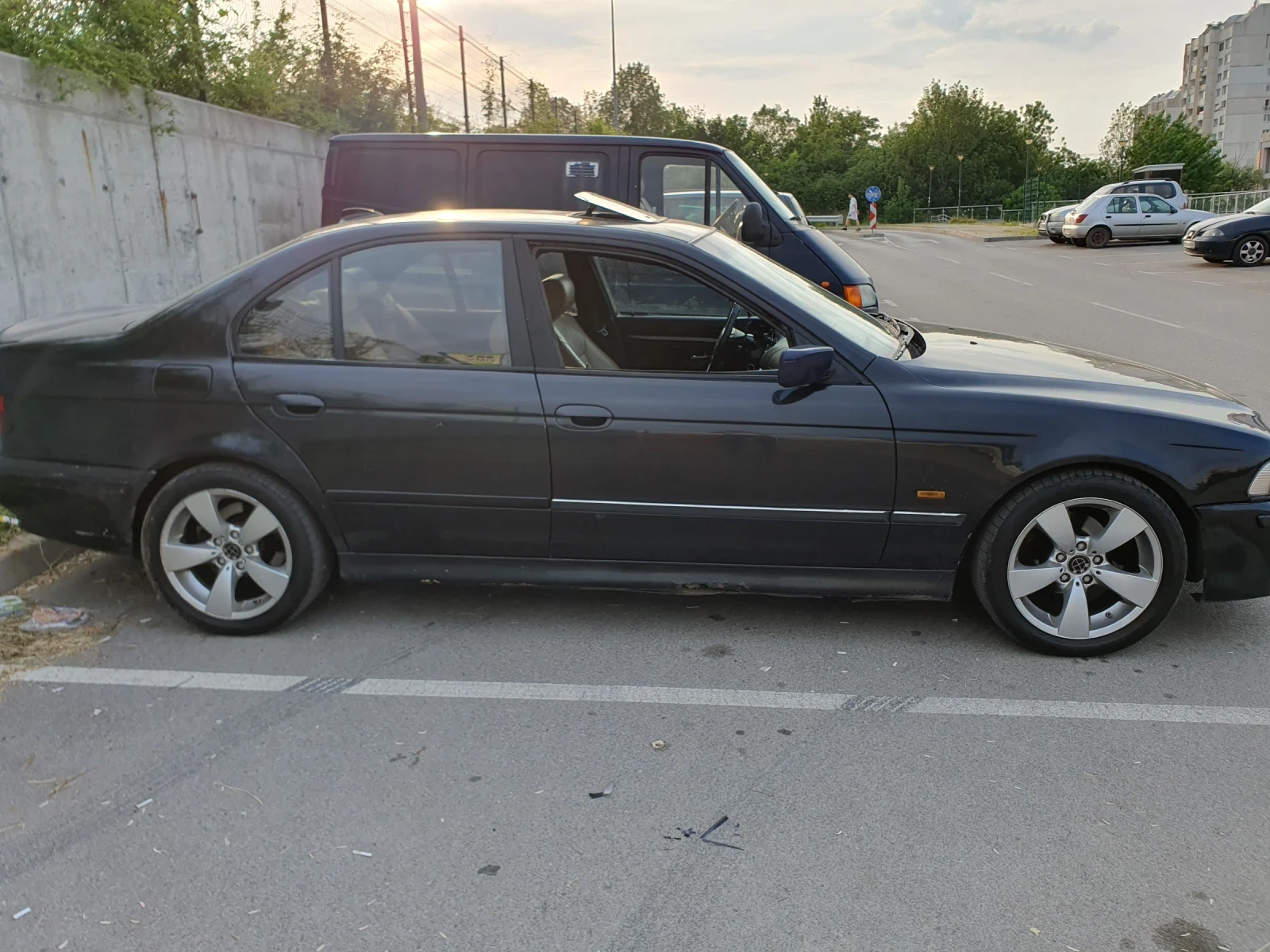 BMW 525  - изображение 4