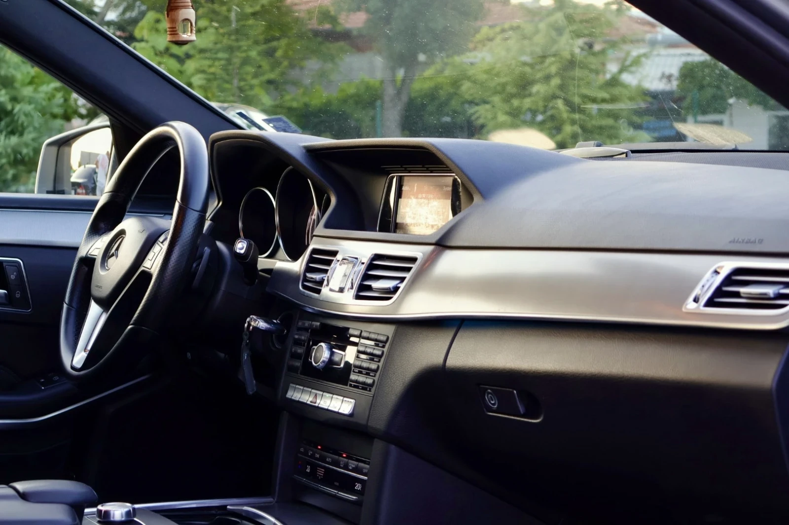 Mercedes-Benz E 200 Mercedes-Benz E200 CDI  | Mobile.bg   11