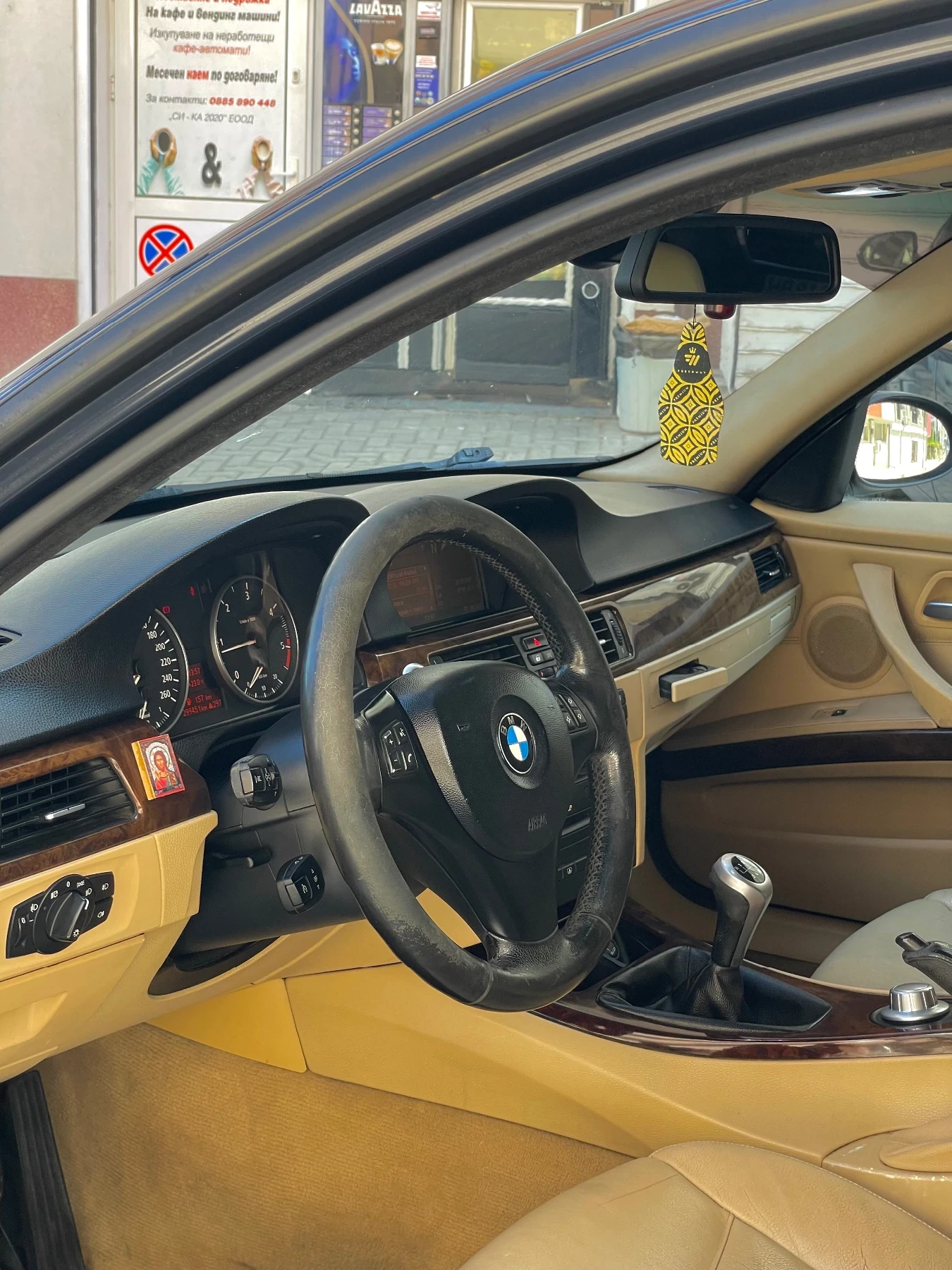 BMW 320  - изображение 9