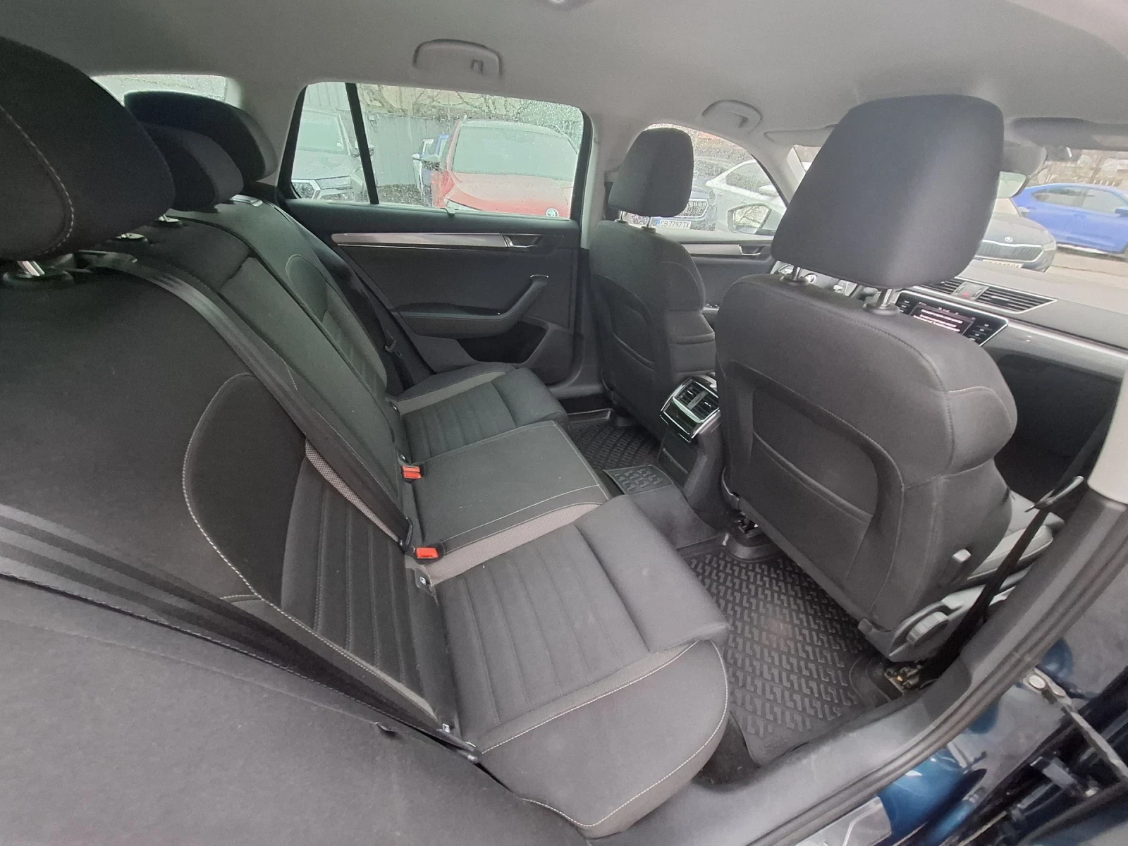 Skoda Superb 2.0TDI/4х4/7DSG - изображение 10