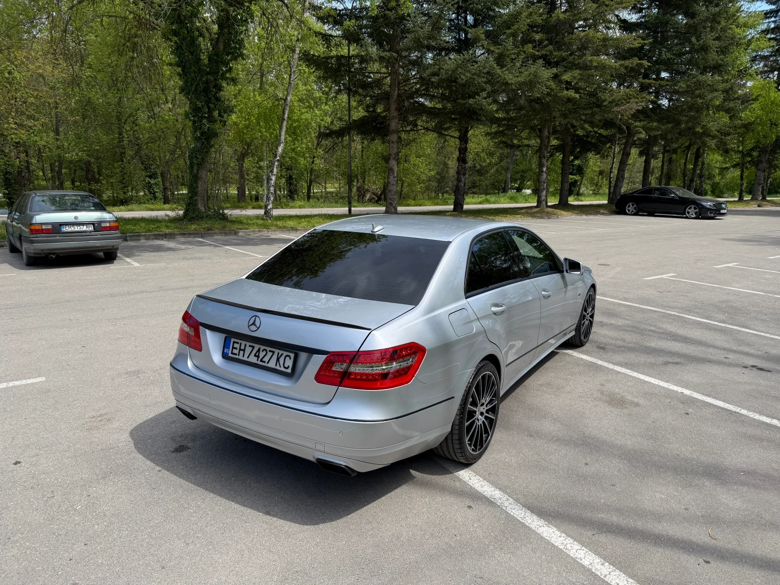 Mercedes-Benz E 250, снимка 3 - Автомобили и джипове - 53569033