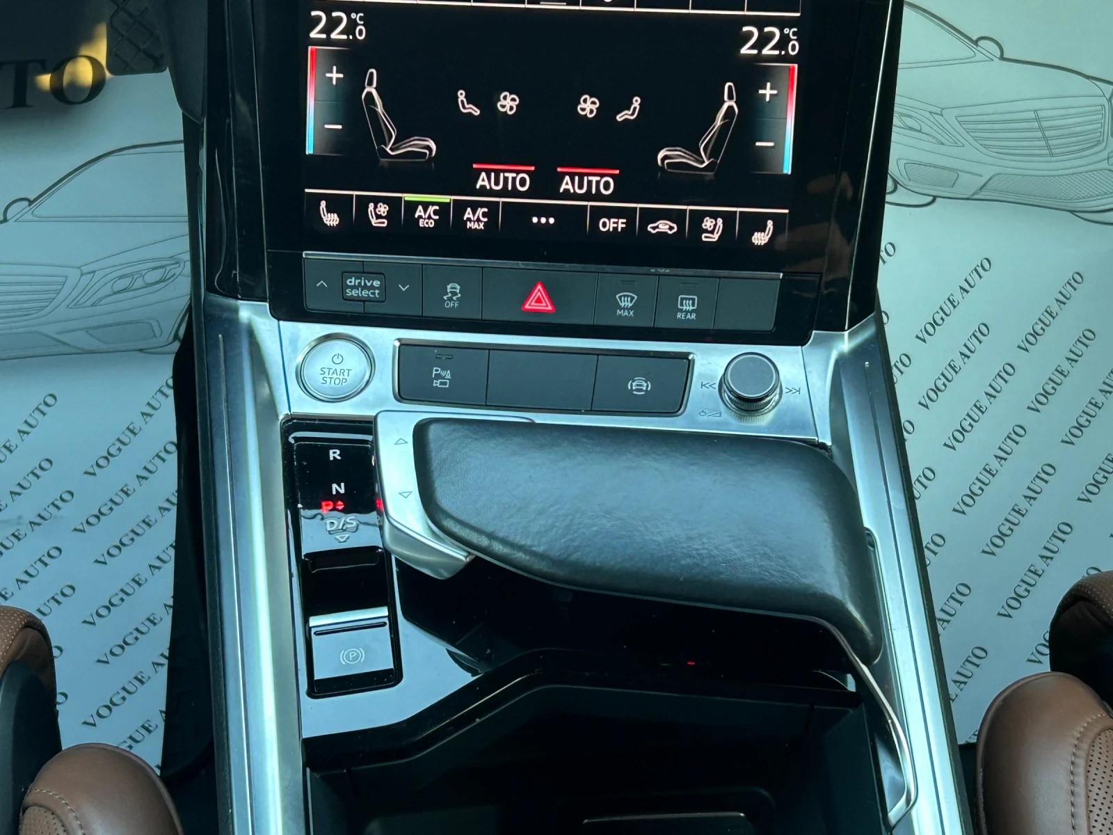 Audi E-Tron 55* QUATTRO* 95KW* B&O* 360* ACC* MEMORY, снимка 13 - Автомобили и джипове - 53738221