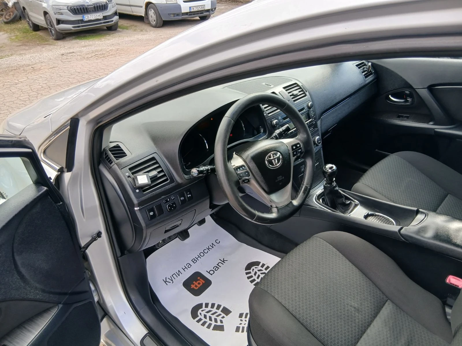 Toyota Avensis 2, 2 d, снимка 3 - Автомобили и джипове - 53772109