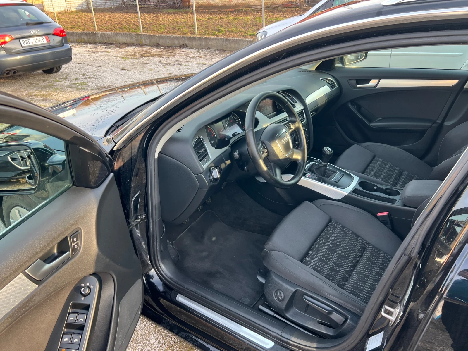 Audi A4, снимка 13 - Автомобили и джипове - 53803953