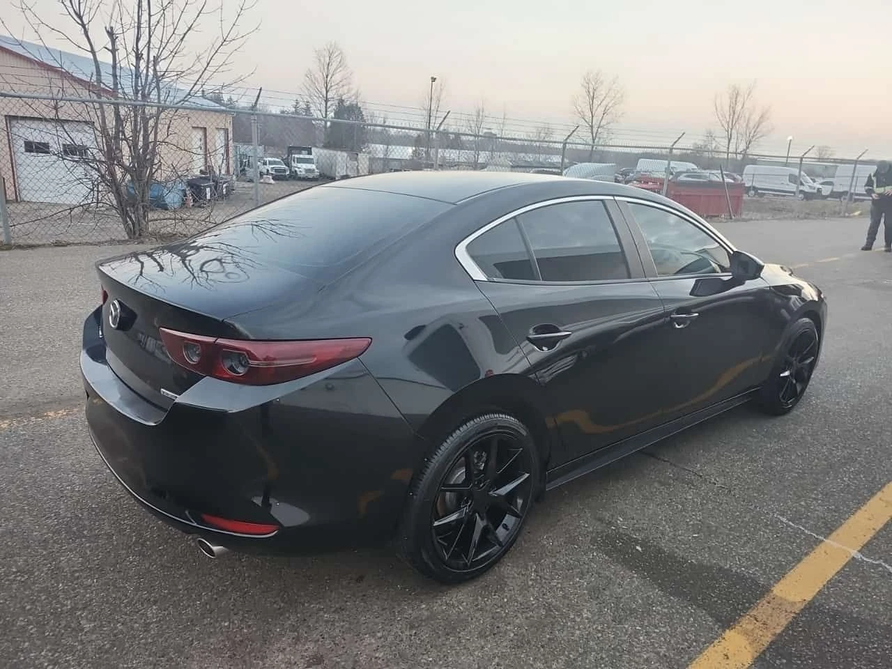 Mazda 3 * GS * CARFAX * ���� �� �� | Mobile.bg � ����������� 4