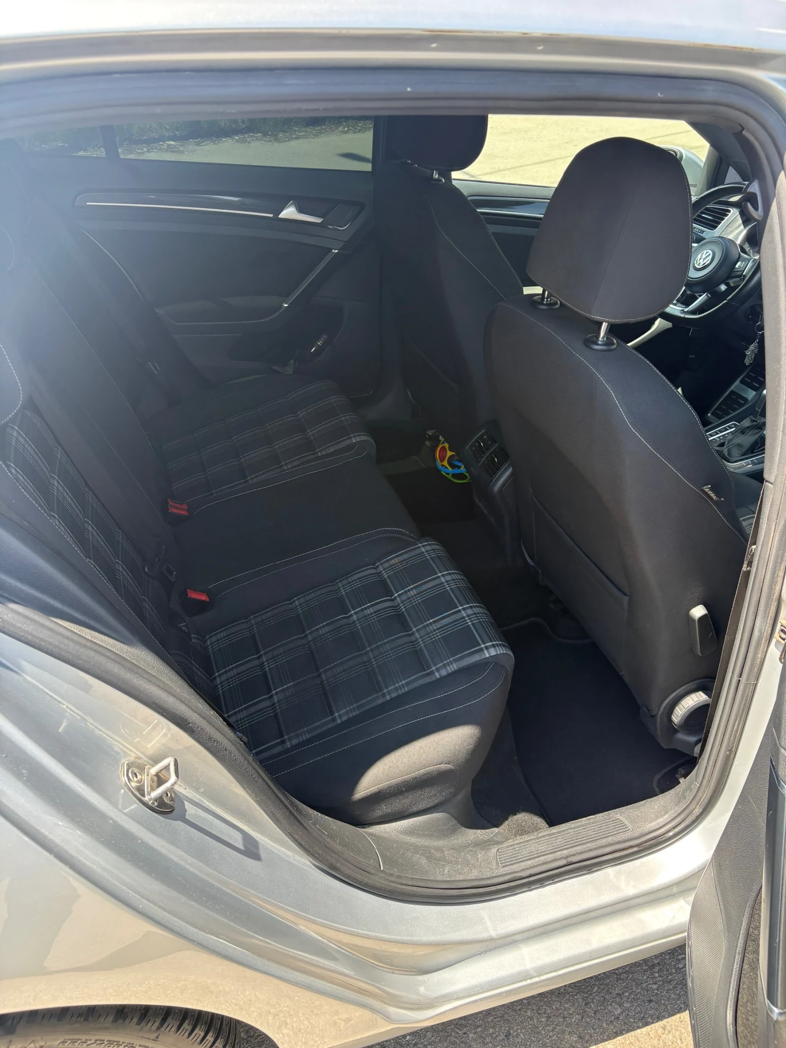 VW Golf Gtd, снимка 4 - Автомобили и джипове - 54620809