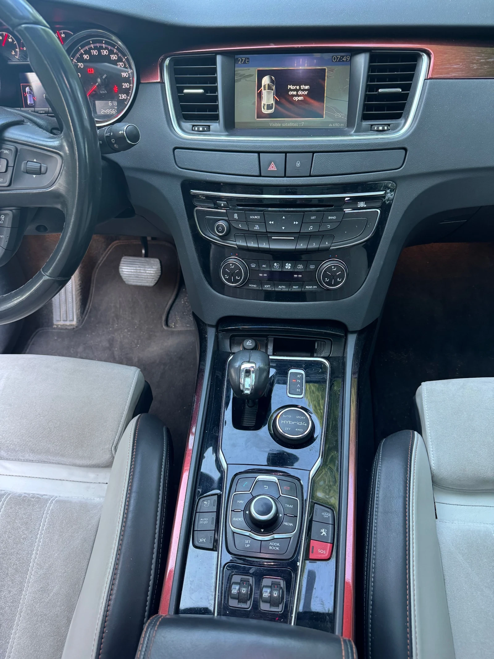 Peugeot 508 RXH RXH Хибрид 4х4, снимка 8 - Автомобили и джипове - 55093423