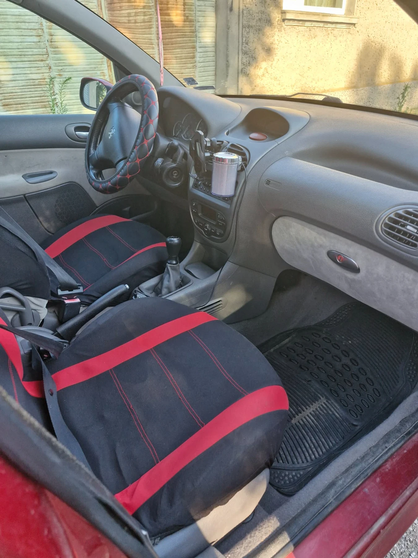 Peugeot 206 1.6 i, снимка 5 - Автомобили и джипове - 55247058