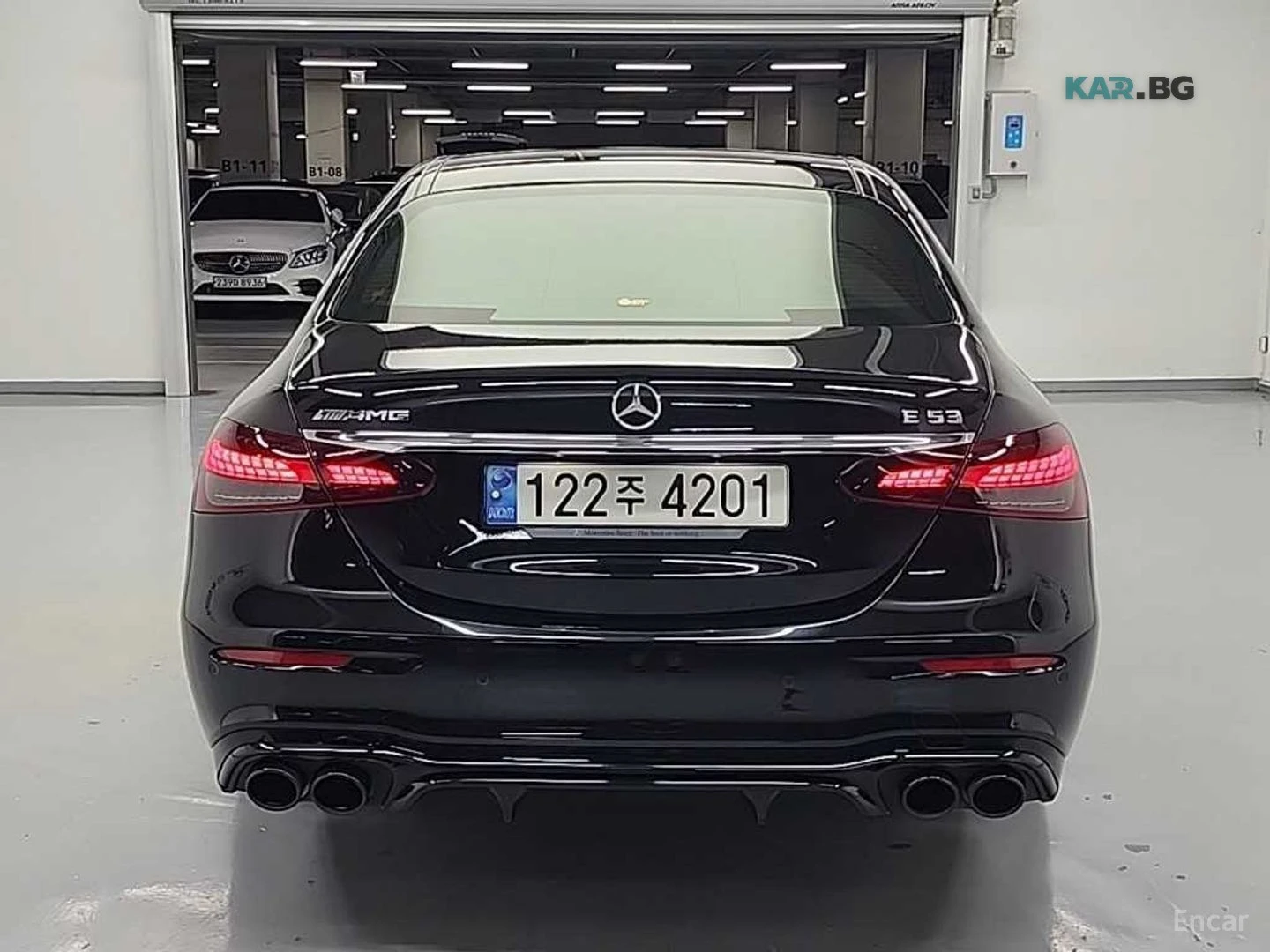 Mercedes-Benz E 53 AMG 4MATIC+ * HUD* 360* МАСАЖИ* ПАНО* ОБДУХВ, снимка 3 - Автомобили и джипове - 55377738