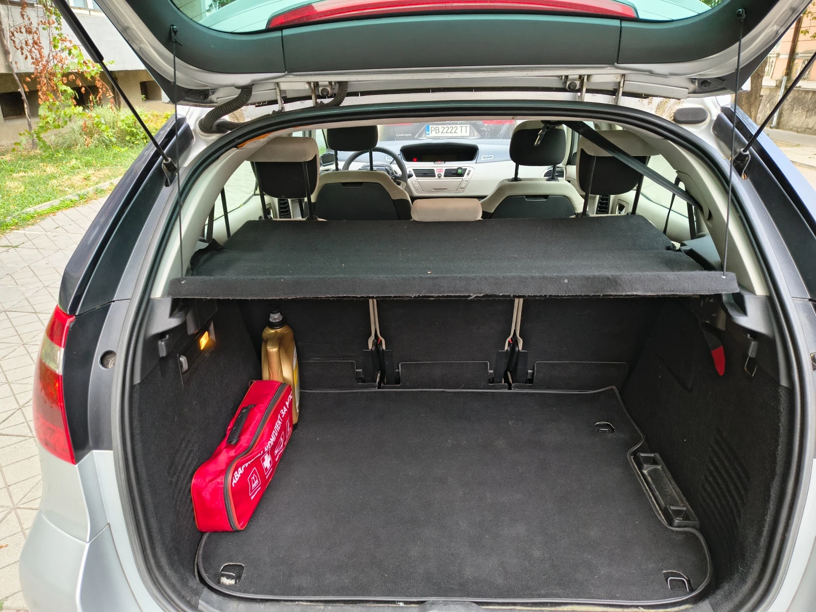 Citroen C4 Picasso, снимка 2 - Автомобили и джипове - 55523071