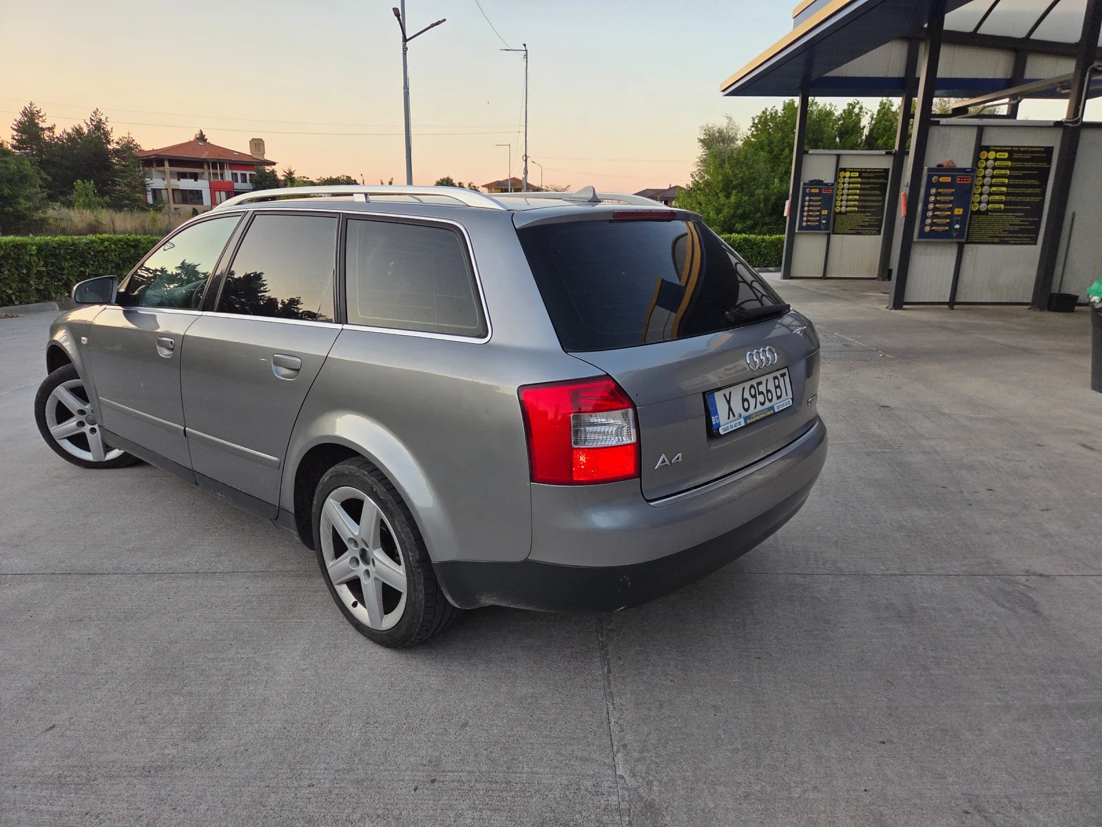 Audi A4, снимка 4 - Автомобили и джипове - 55530515