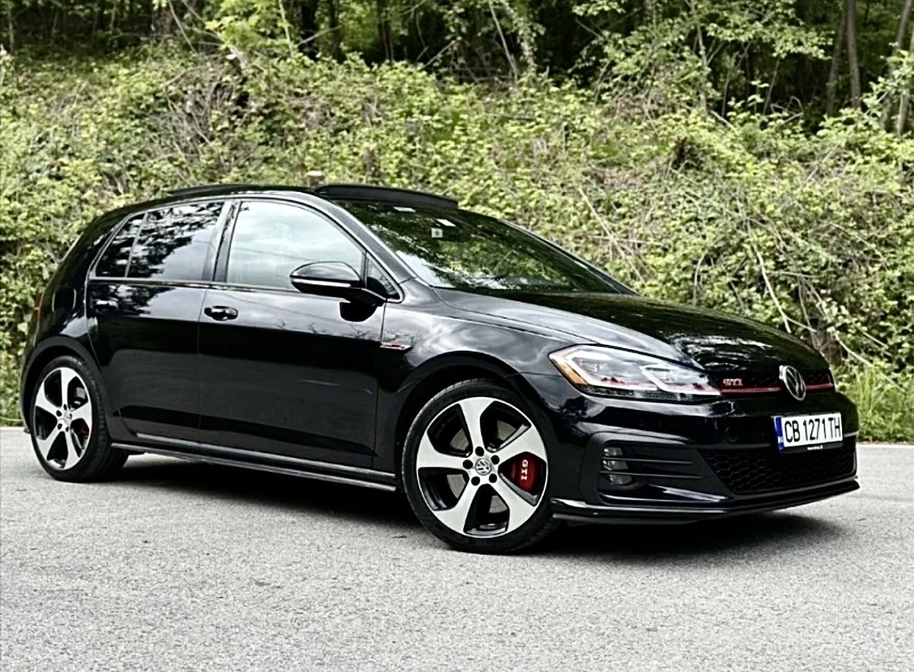VW Golf  VII GTI 2.0 TSI FACELIFT 230 к.с DSG, снимка 4 - Автомобили и джипове - 55791685