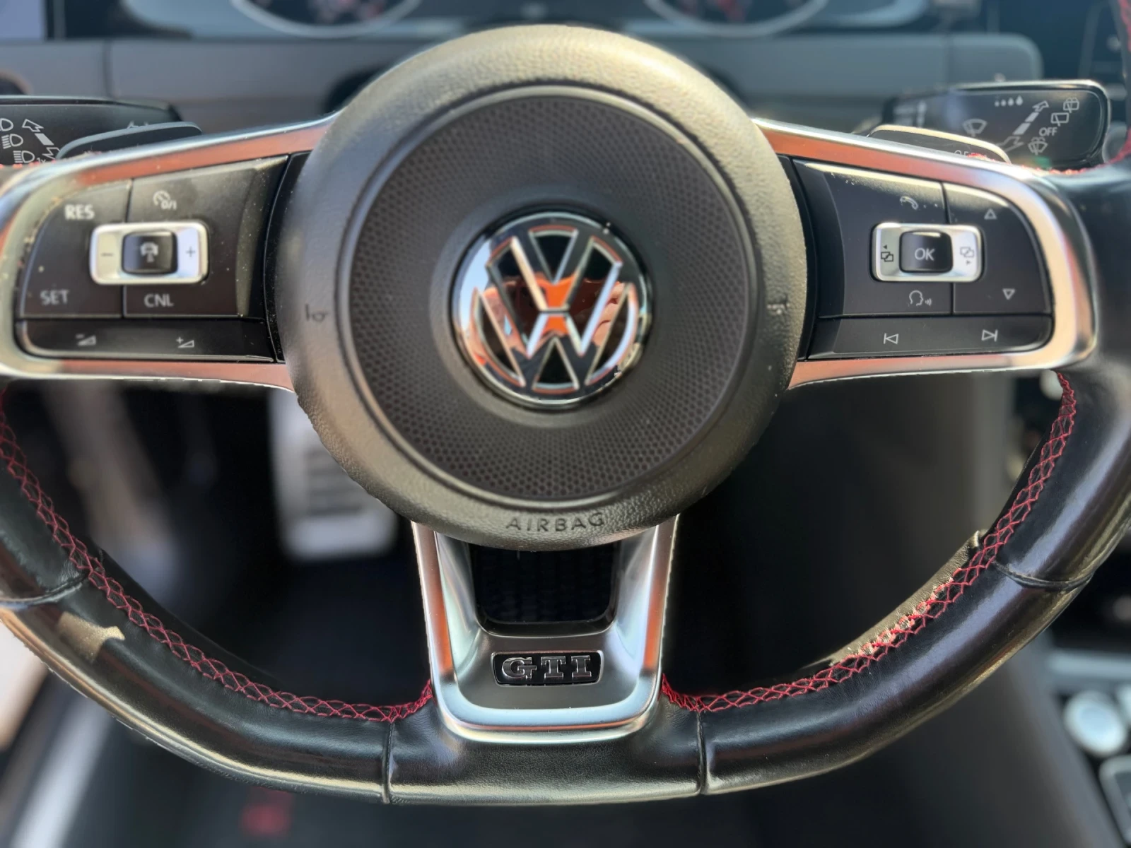 VW Golf  VII GTI 2.0 TSI FACELIFT 230 к.с DSG, снимка 14 - Автомобили и джипове - 55791685