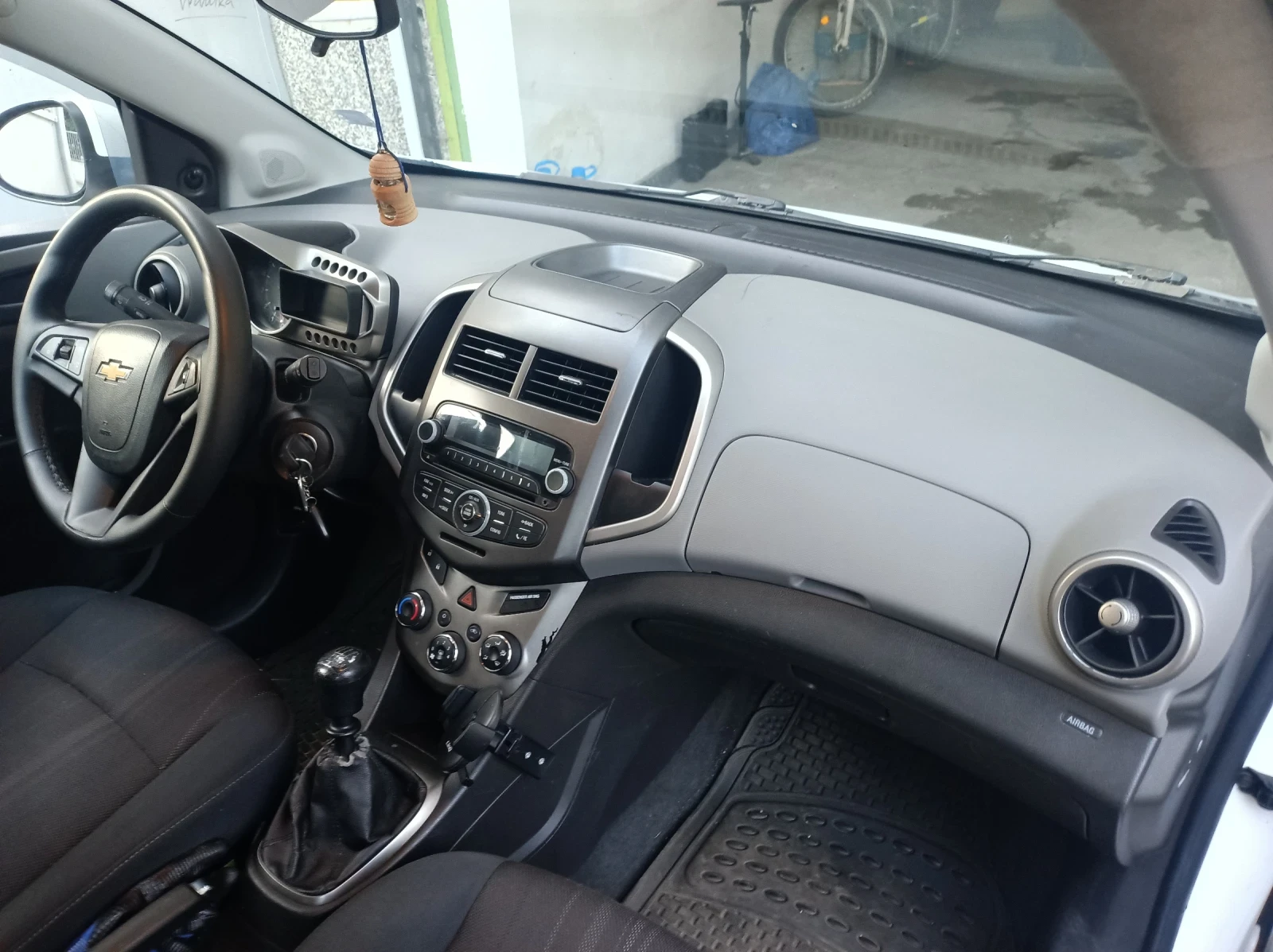 Chevrolet Aveo, снимка 5 - Автомобили и джипове - 55905156
