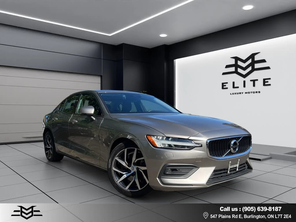 Volvo S60 T6 Momentum AWD * 2 КЛЮЧА, снимка 3 - Автомобили и джипове - 55942001