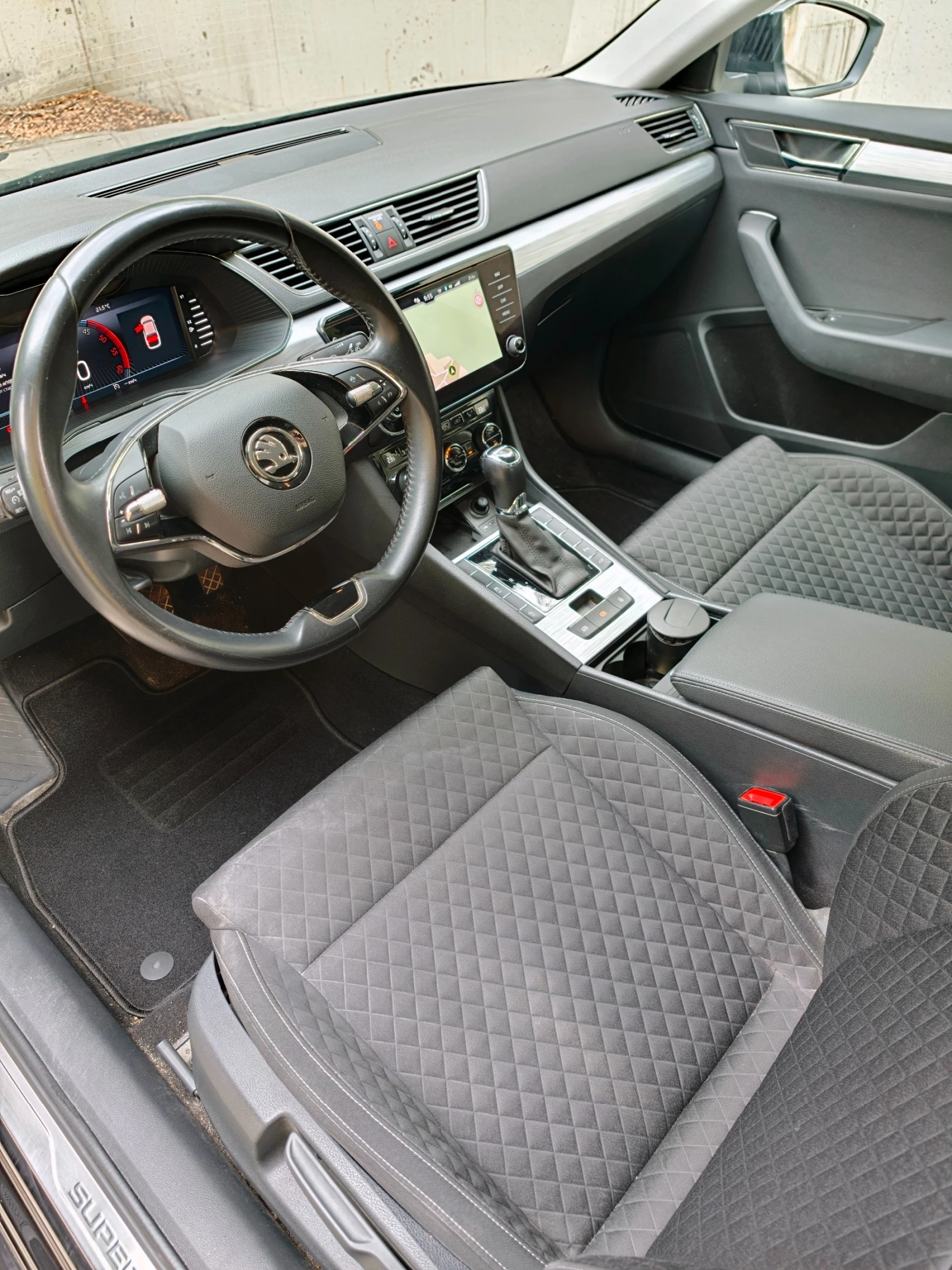 Skoda Superb 4x4, 200к.с., В гаранция, снимка 9 - Автомобили и джипове - 55944185