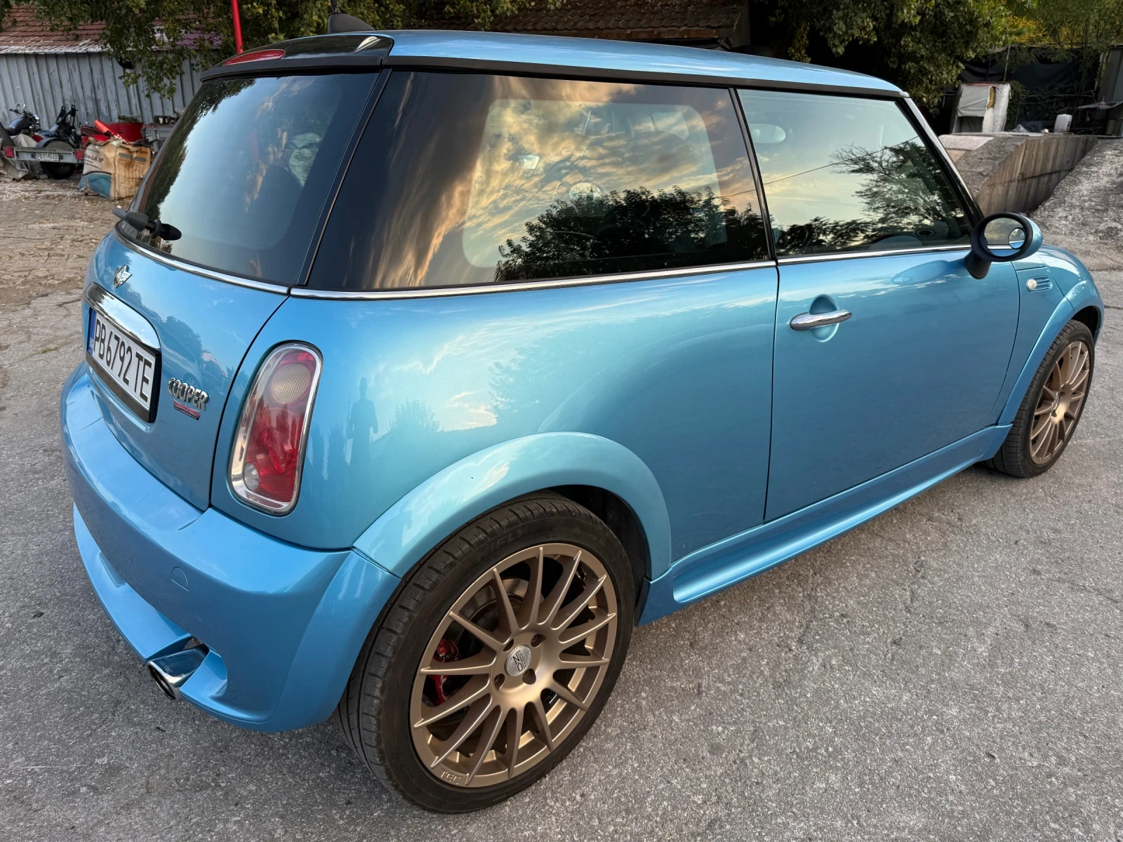 Mini Cooper Custom, снимка 4 - Автомобили и джипове - 56167844