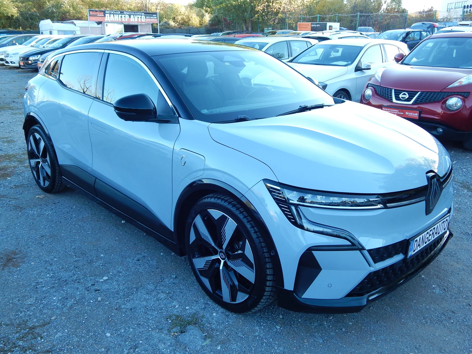 Renault Megane * E-TECH* 60KW* , снимка 3 - Автомобили и джипове - 56567640