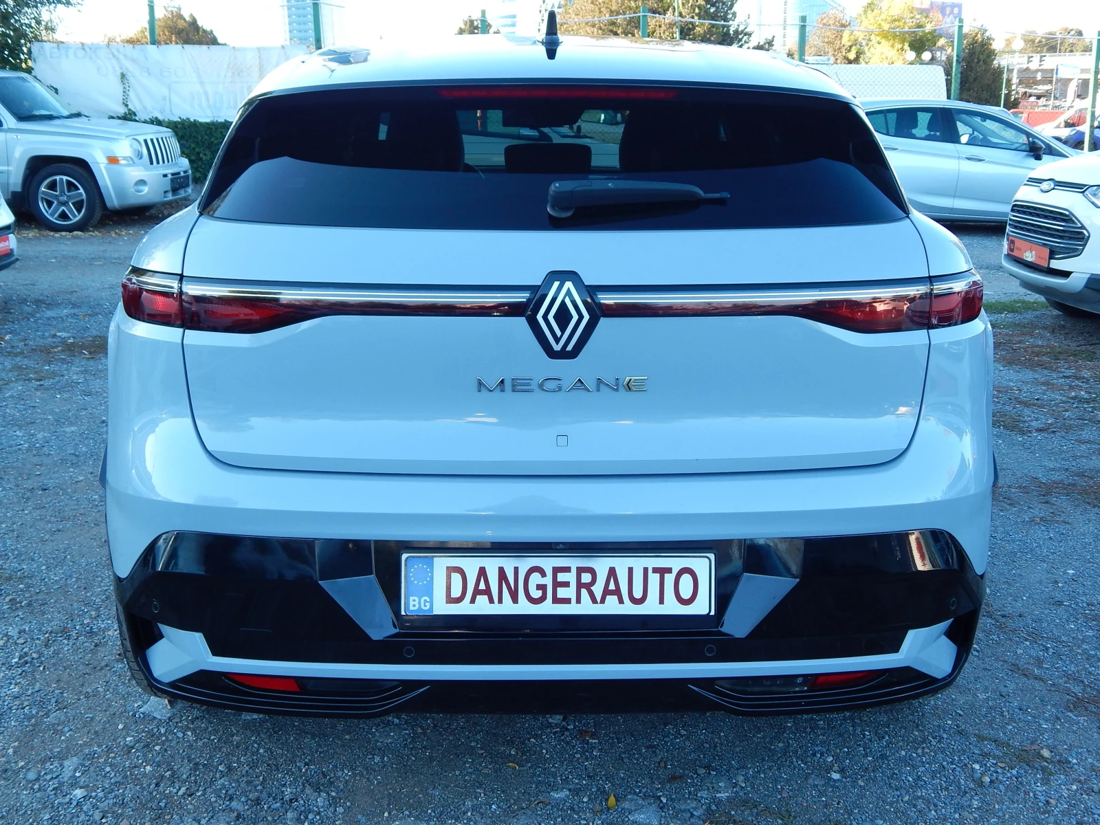 Renault Megane * E-TECH* 60KW* , снимка 5 - Автомобили и джипове - 56567640