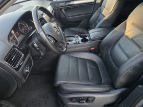 VW Touareg 3.0TDI FULL SERVICE HISTORY , снимка 7
