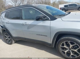 Jeep Compass 2.0L I-4 DI, DOHC, VVT, TURBO, 200HP 4X4 Drive, снимка 5