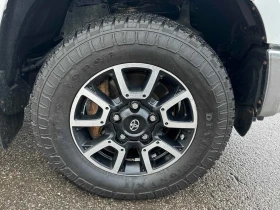 Toyota Tundra * 4x4 Crewmax * CARFAX * БЕЗ ПЪРВОНАЧАЛНА ВНОСКА, снимка 7