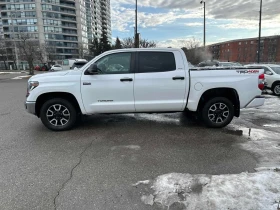 Toyota Tundra * 4x4 Crewmax * CARFAX * БЕЗ ПЪРВОНАЧАЛНА ВНОСКА, снимка 2