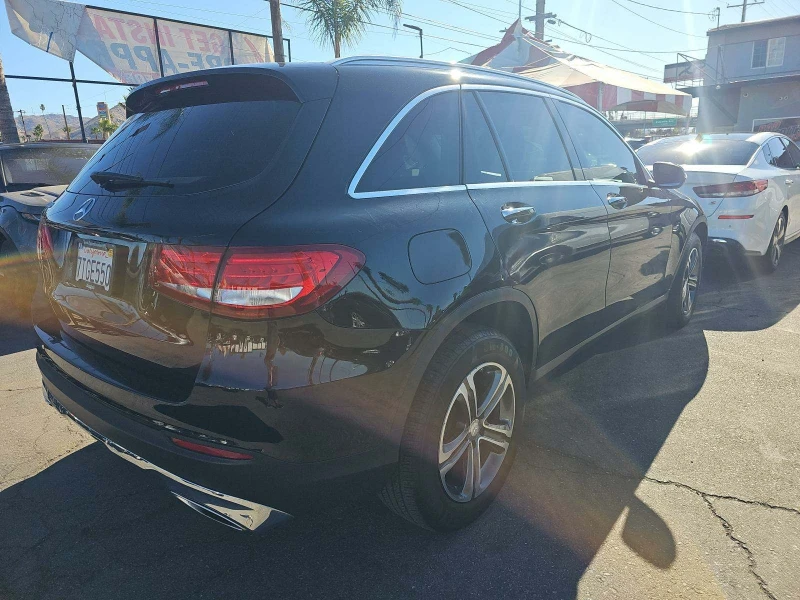 Mercedes-Benz GLC 300, снимка 4 - Автомобили и джипове - 48719074