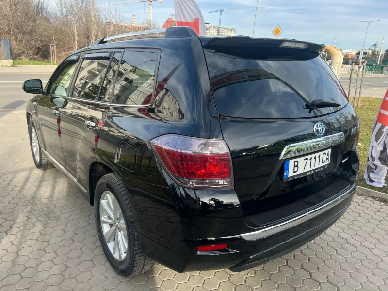 Toyota Highlander LIMITED/3.5HYBRID/7 МЕСТЕН ! ! ! , снимка 4 - Автомобили и джипове - 49438245