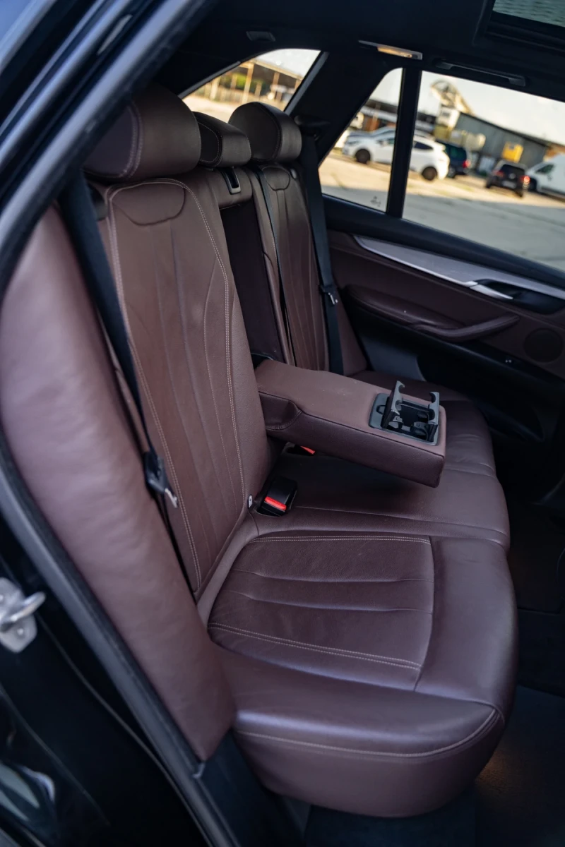 BMW X5 M-PACK FULL LED PANORAMA, снимка 12 - Автомобили и джипове - 52477237