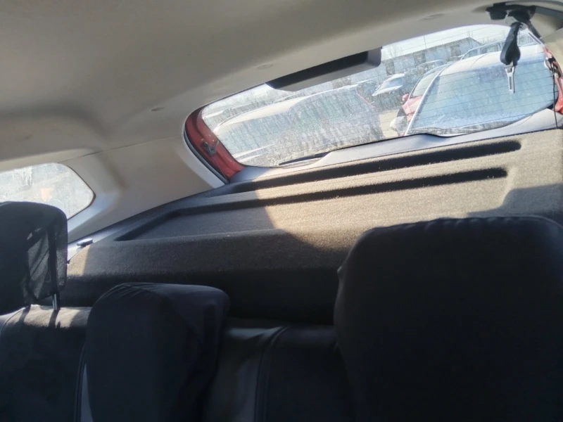 Dacia Duster 1.5d Adblue, снимка 6 - Автомобили и джипове - 53161077