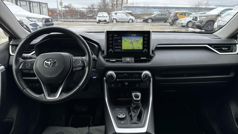 Toyota Rav4 LUXURY 2.5 HEV AWD, снимка 11 - Автомобили и джипове - 53446324