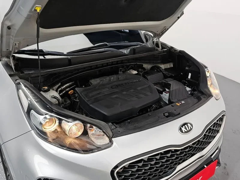 Kia Sportage 2.0 CRDi 4WD, снимка 6 - Автомобили и джипове - 54276680