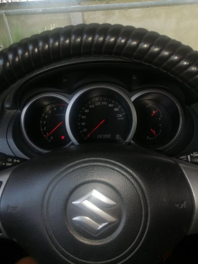 Suzuki Vitara, снимка 8 - Автомобили и джипове - 56182358