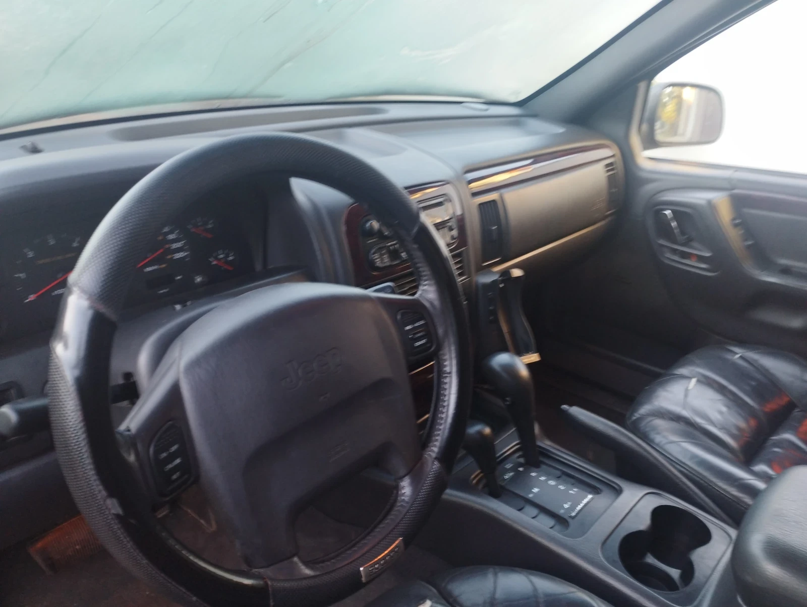 Jeep Grand cherokee  - изображение 9