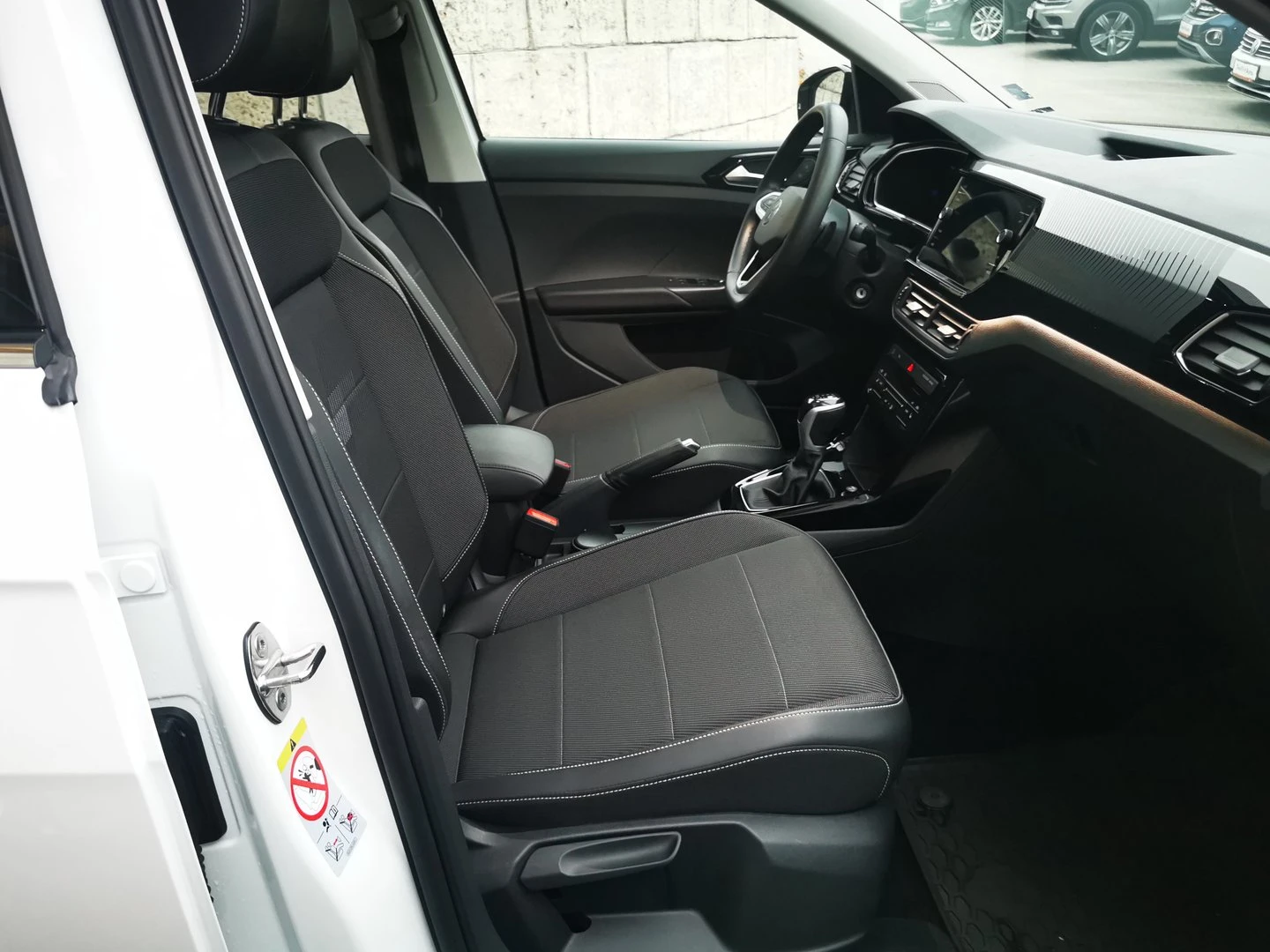 VW T-Cross Style 1.0 TSI OPF DSG - изображение 6