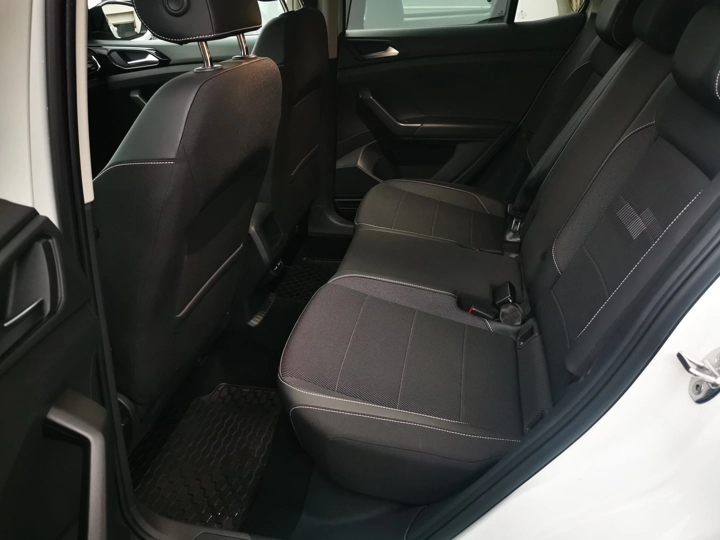 VW T-Cross Style 1.0 TSI OPF DSG - изображение 7