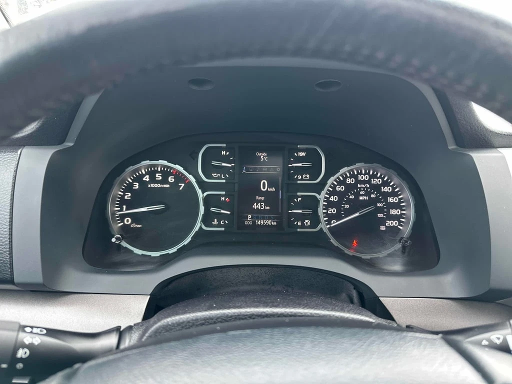 Toyota Tundra * 4x4 Crewmax * CARFAX * БЕЗ ПЪРВОНАЧАЛНА ВНОСКА - изображение 8