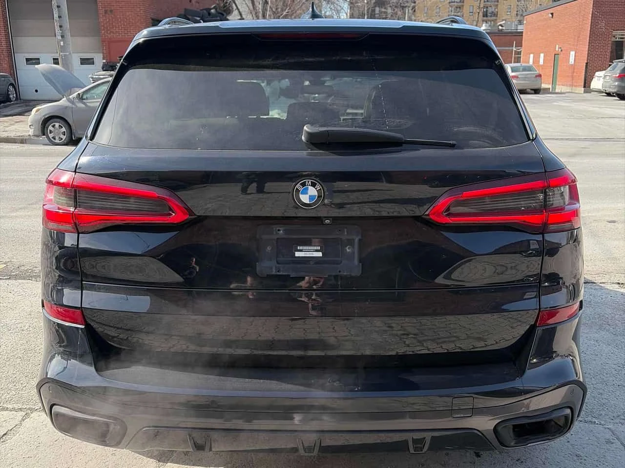 BMW X5 xDrive40i M PACK/HARMAN KARDON/360 CAM/HUD/ЛАЗЕРИ, снимка 5 - Автомобили и джипове - 53740515